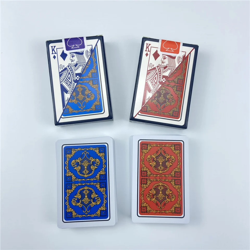 Iskambil Kartları Pokers Plastik Bakara Texas Hold'em Eğlence Poker Kartları pvc panel Oyunları Giyilebilir Kart Oyunu Çip