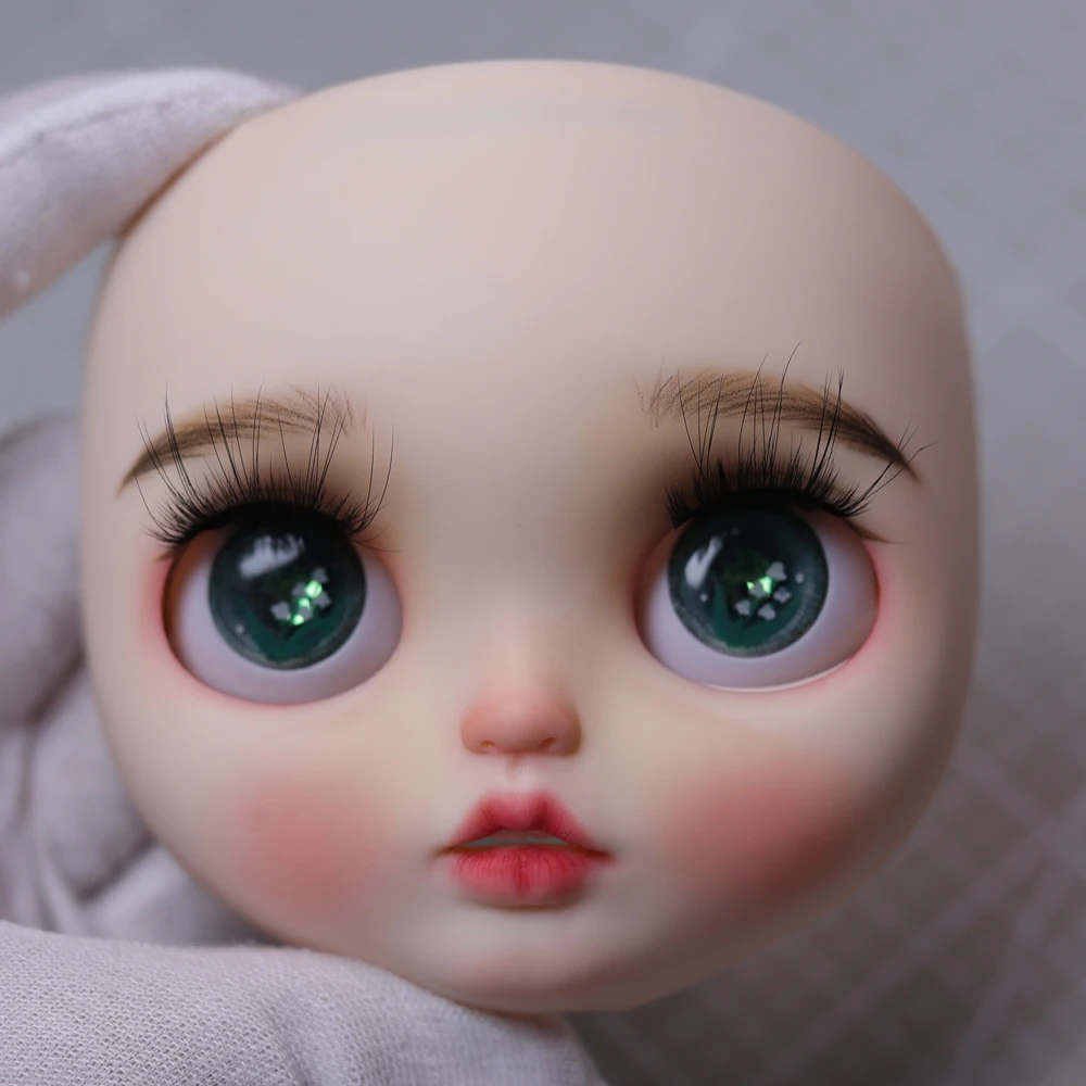 NBL RBL + Blythe Doll Yüz Plakası dıy blythe doll makyaj Dahil Olmak Üzere Arka Plaka özelleştirme bebek Çıplak blythe doll beyaz cilt 9.24.39