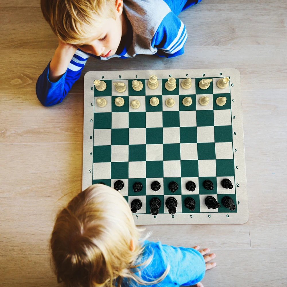 Turnuva Satranç Tahtası Çocuklar için Eğitici Oyunlar Kurulu Oyuncak Hediye Çocuklar için İnteraktif Oyun Oyuncak Satranç Tahtası