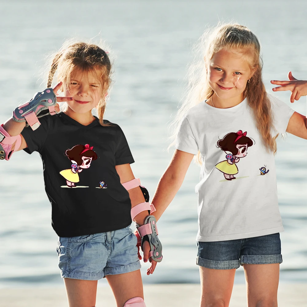 Çocuk Harajuku Estetik Tshirt Çocuklar Kar Beyaz ve Kuş Baskı Kız Giyim Moda Disney Prenses Siyah beyaz tişörtler
